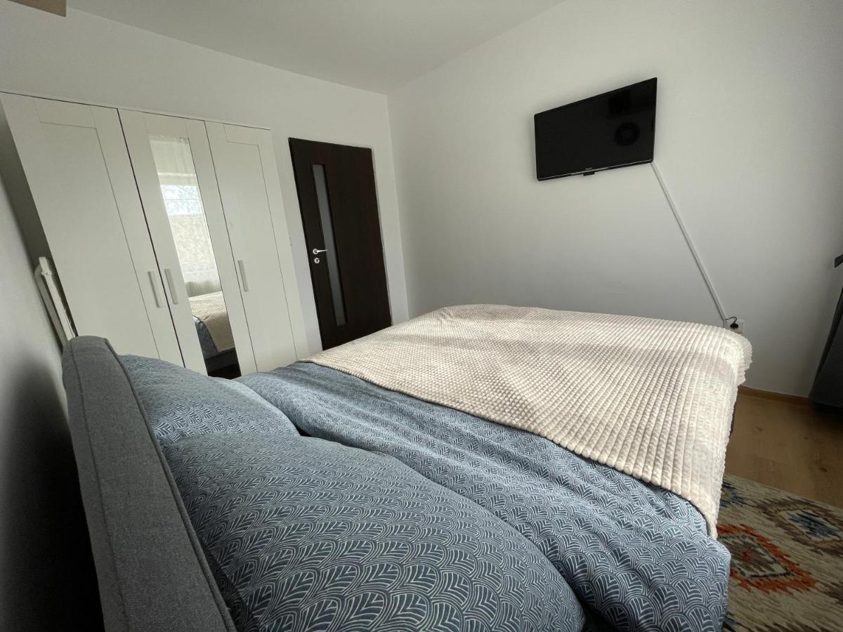 Apartament Cina Husi Extérieur photo