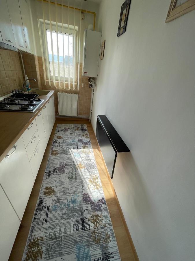 Apartament Cina Husi Extérieur photo